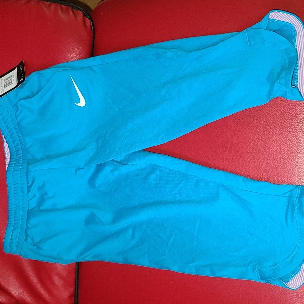 Girls capris